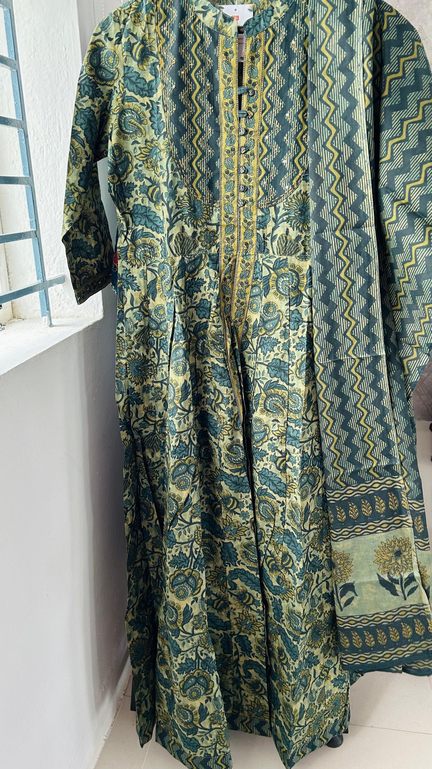 Peacock Anarkali dupatta