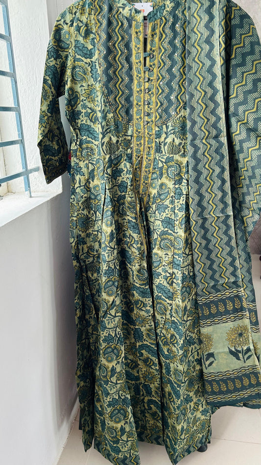 Peacock Anarkali dupatta